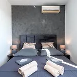 Apartment Pinocchio