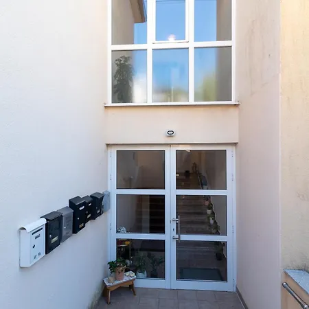 Pinocchio شقة تروغير